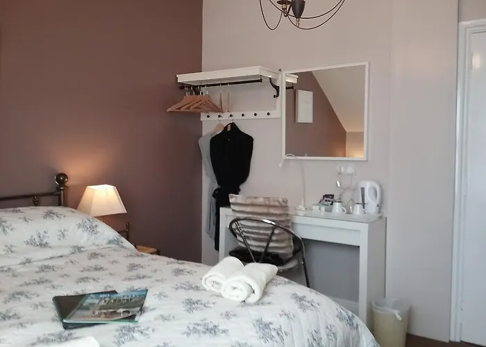 Guest house Dragon House Guest Harrogate