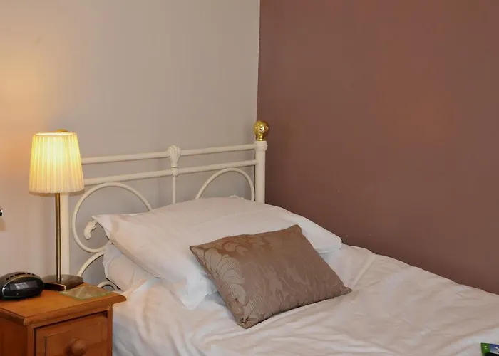 Guest house Dragon House Guest Harrogate